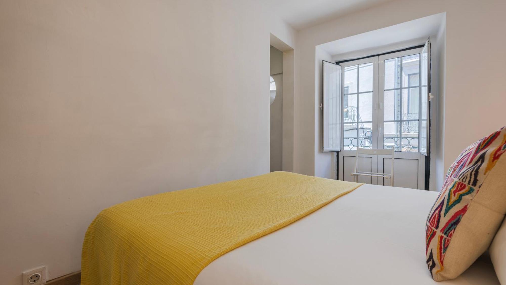 Lisboa Bridge Spot Apartment Екстериор снимка